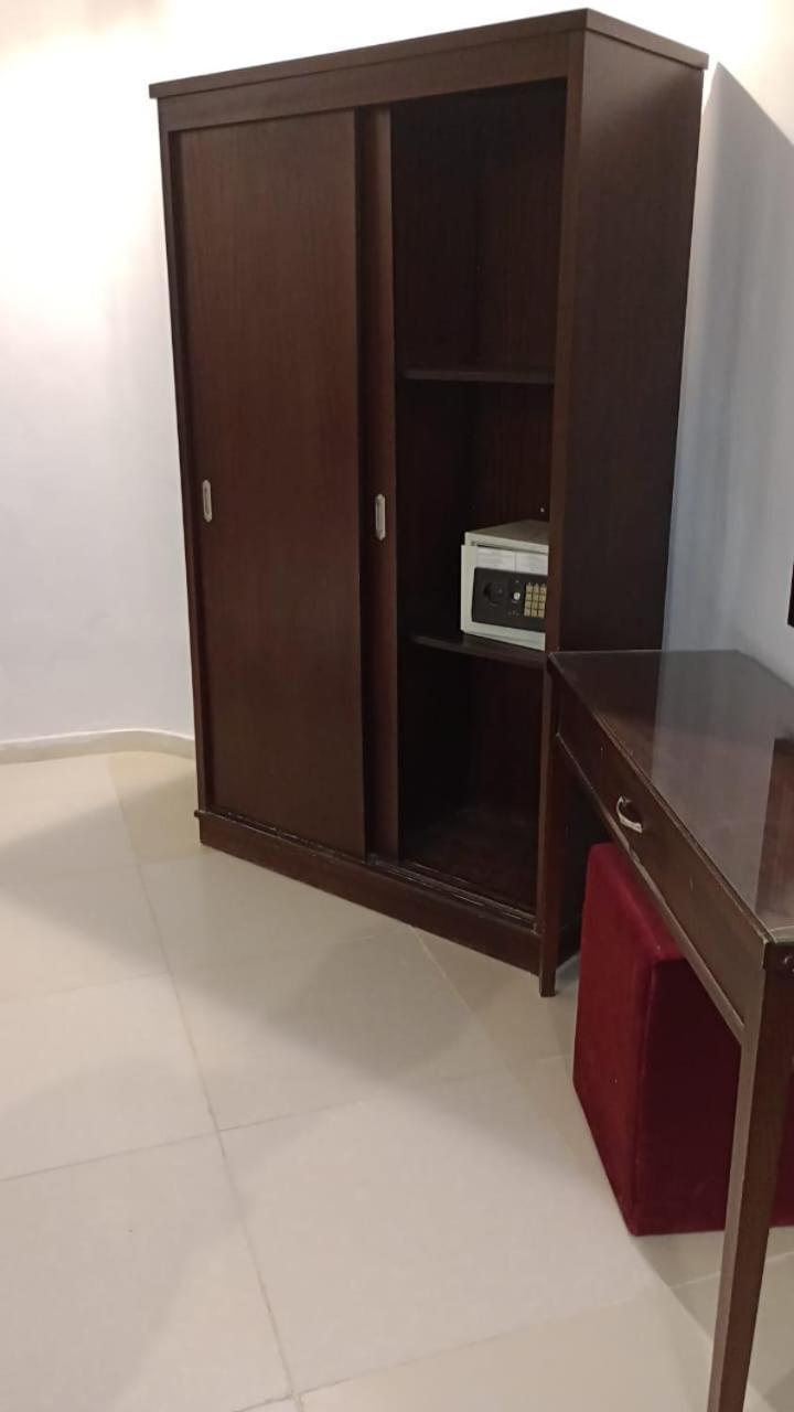 In Taibah Aparthotel Medina Buitenkant foto